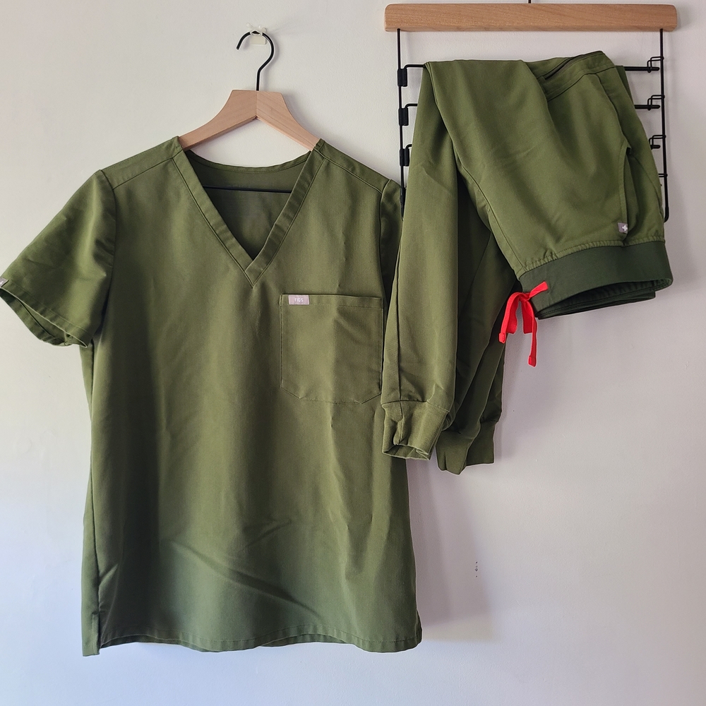 Figs Olive Green Scrub Set